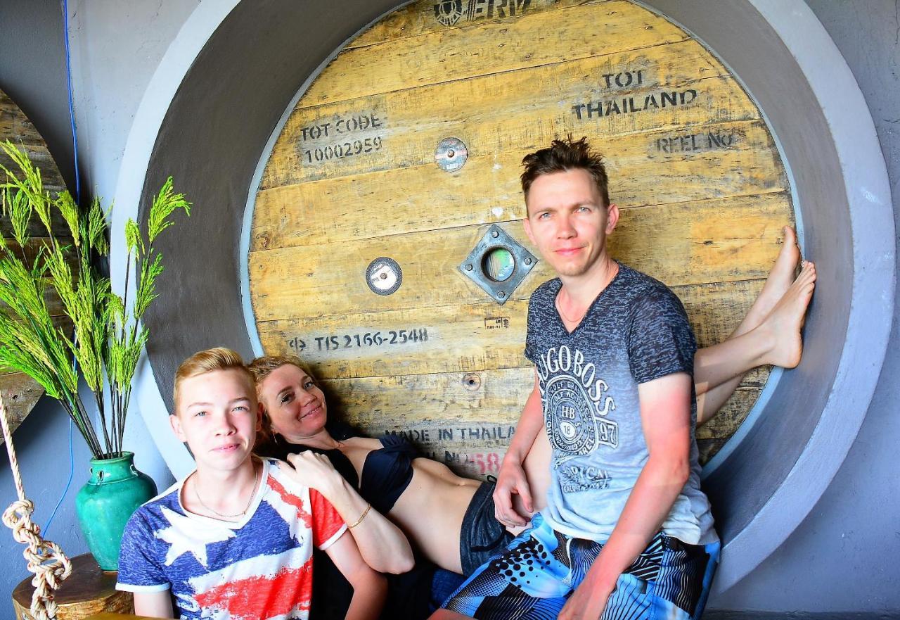 12Month Hostel Пхукет Екстер'єр фото